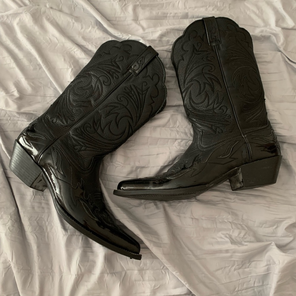 ARIAT Heritage Western Cowboy Boots J Toe Black Wing Tip Boots - Size 10